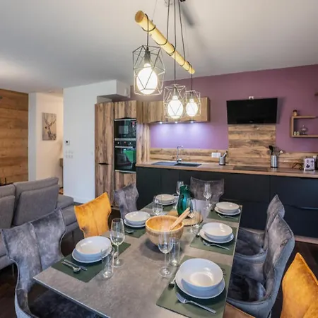 Apartment Silver - B *