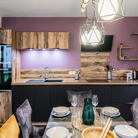 Silver - B Apartment *